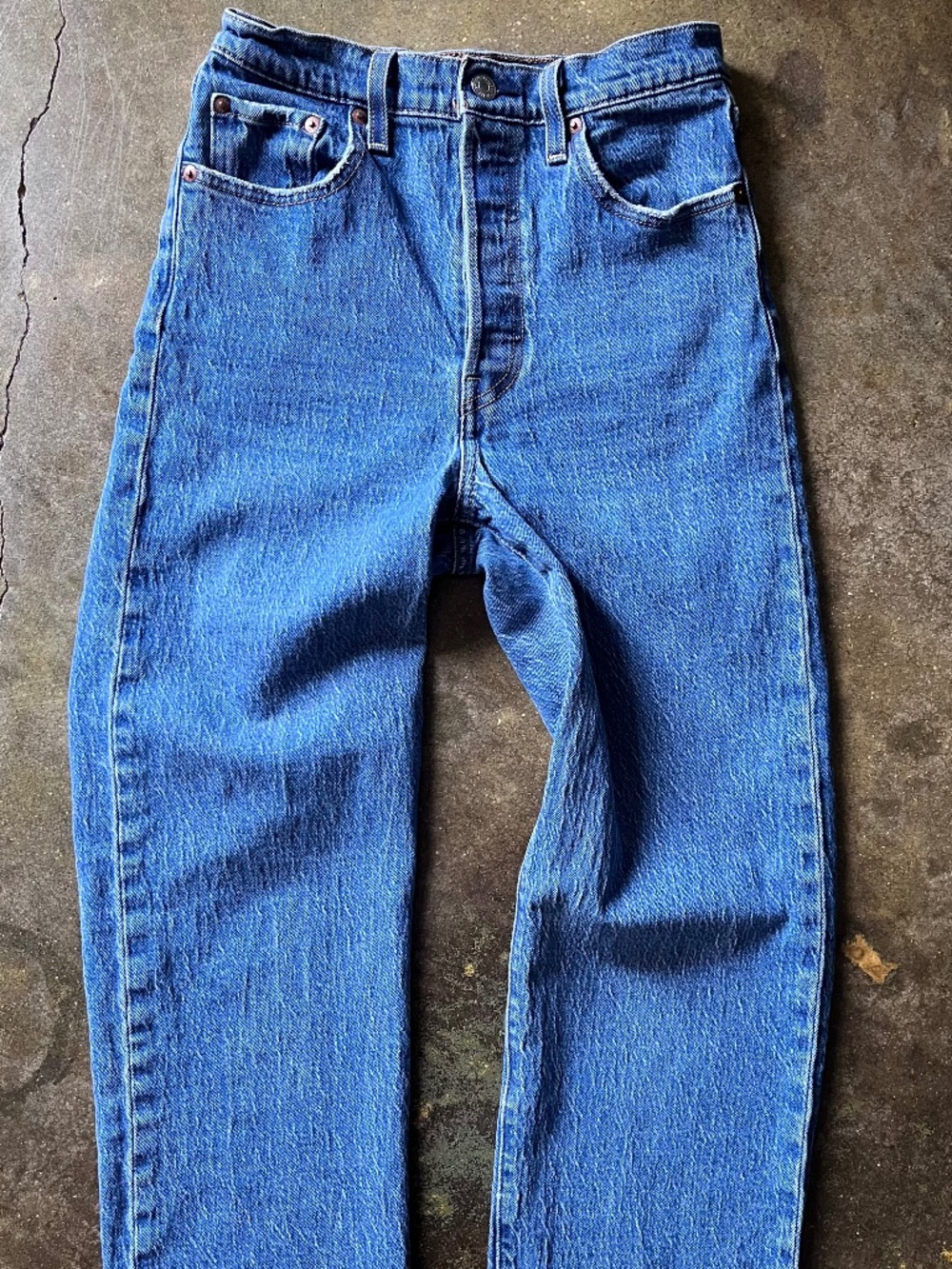 Levi's Premium Ribcage Straight Ankle Jeans Medium Wash High Rise Button Fly 26